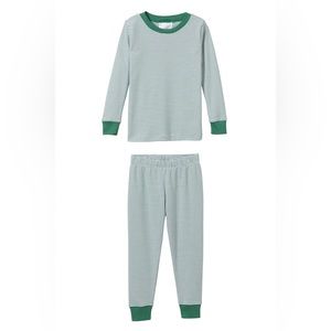 Lake Pajamas kid long-long set in classic green